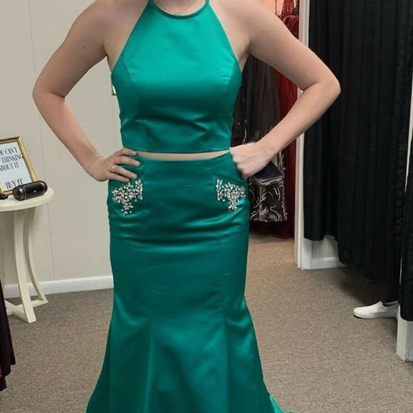 emerald green pageant dress